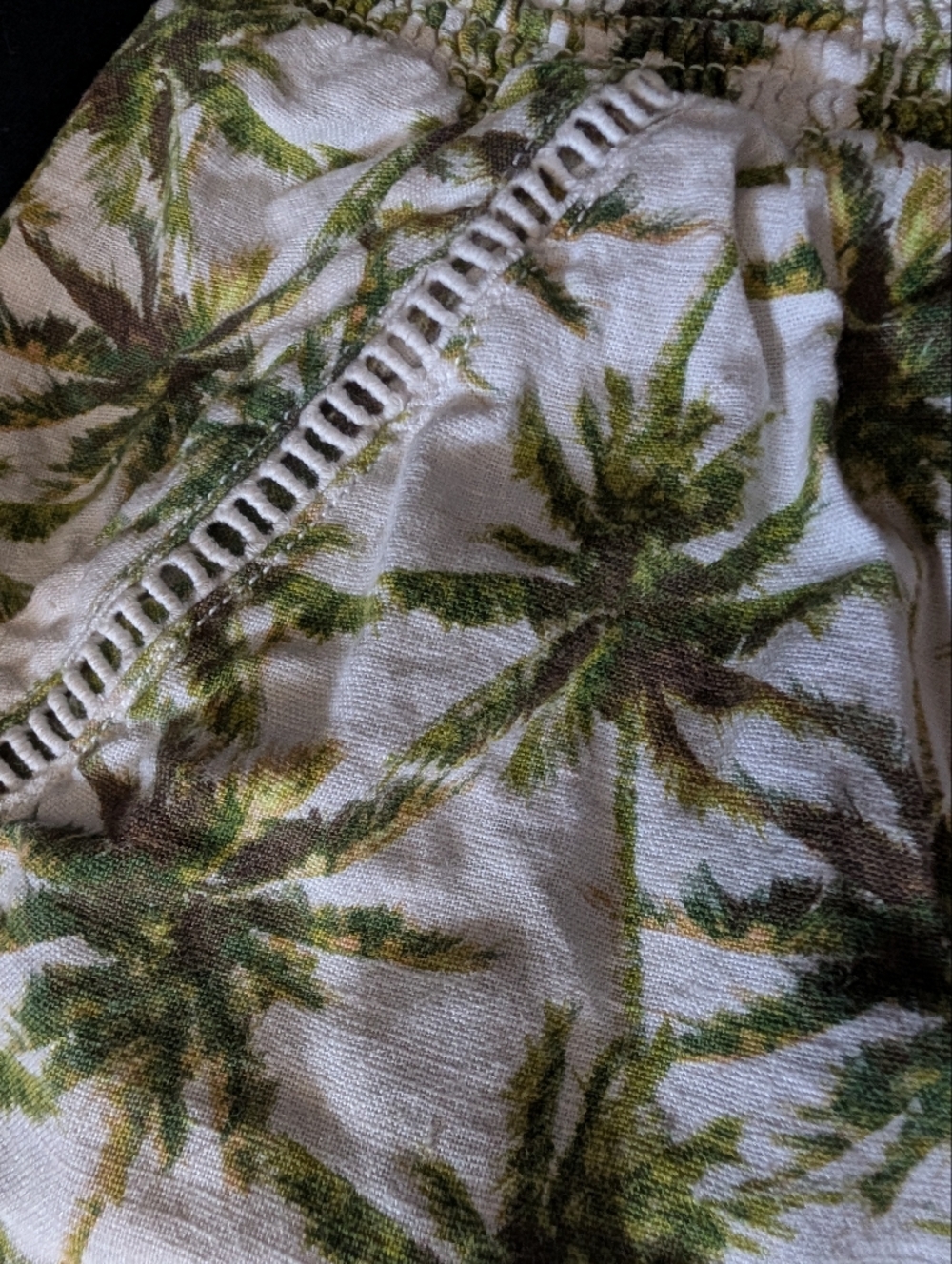 Briggs New York Palm-Print Shorts - White & Green 💛 - Picture 4 of 6